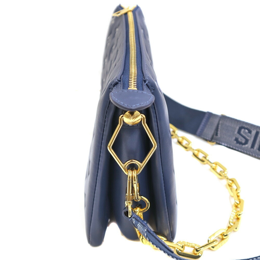Louis Vuitton Coussin Lambskin Bag Puff Denim White Navy Blue Chain Handle - Picture 3 of 9
